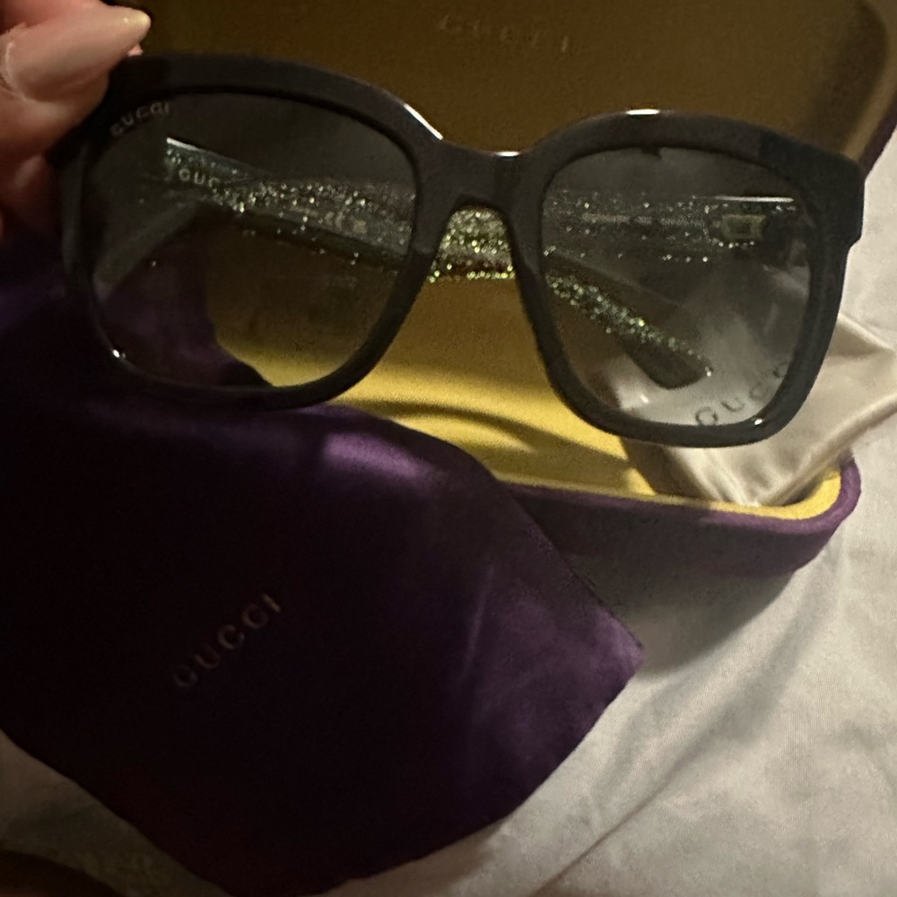 Women’s Gucci “Glitter” Sunglasses